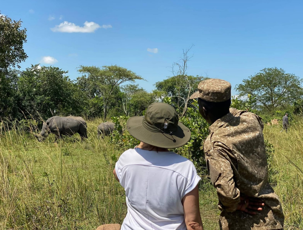 5 Days Uganda Safari – Murchison Falls & Chimpanzee Tracking Adventure