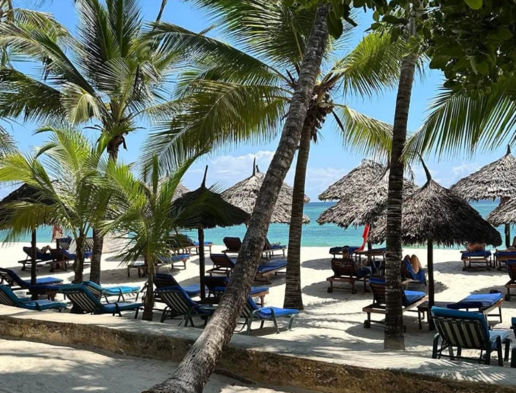 3 Days Mombasa Island Flying Safari 